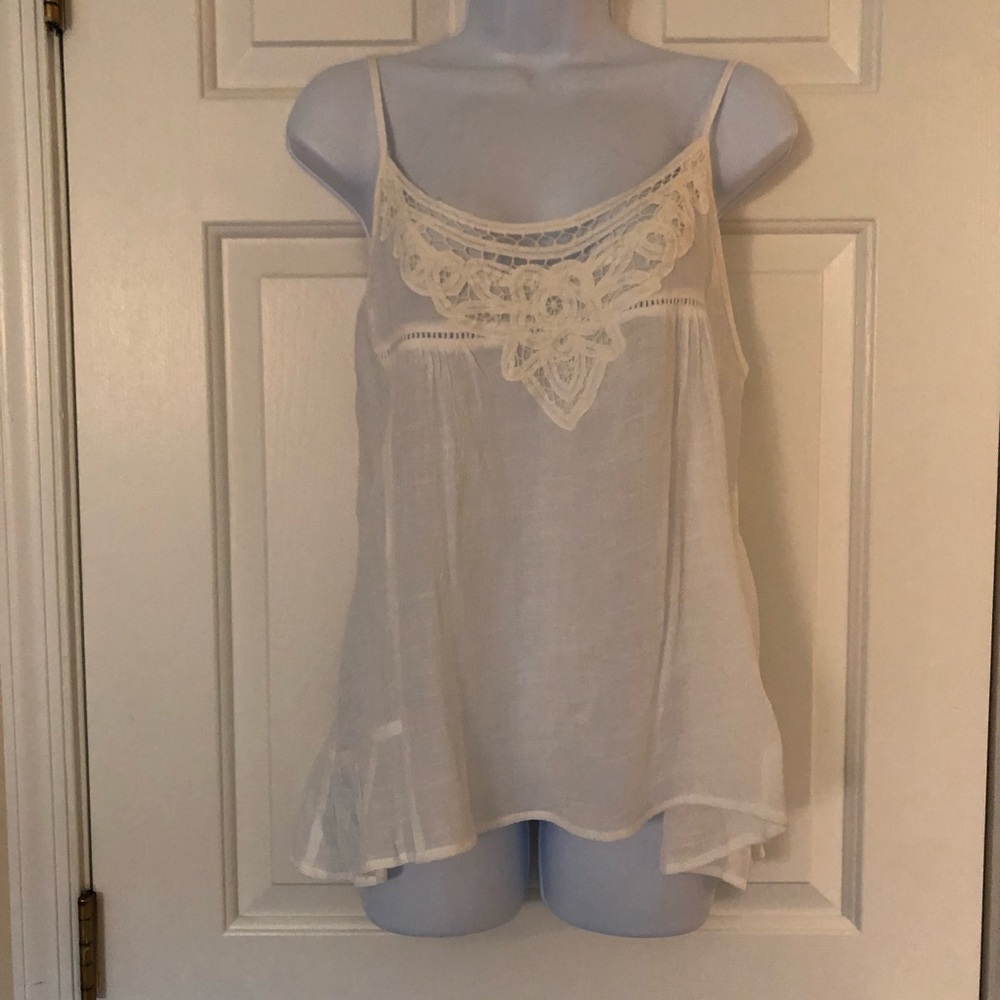 NWT Gorgeous, Flowy Delia Tank, L